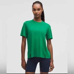Lululemon green short sleeve  top